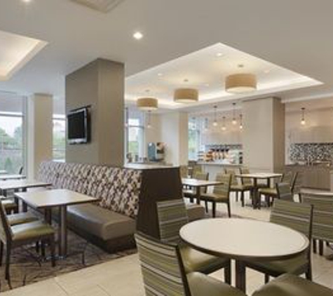 Residence Inn by Marriott Alexandria Old Town South at Carlyle - Alexandria, VA