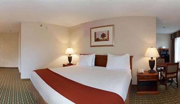 Baymont Inns and Suites - Cornelia, GA