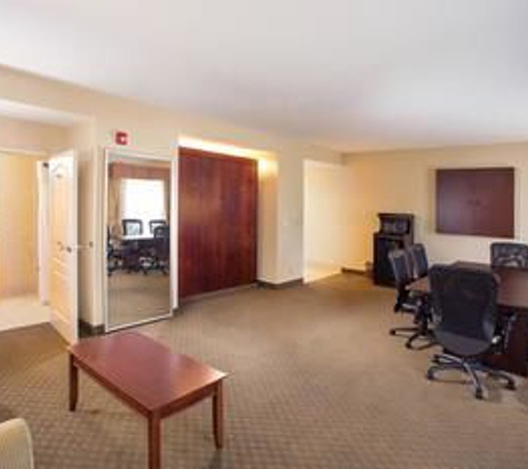 Hampton Inn & Suites Southern Pines-Pinehurst - Aberdeen, NC