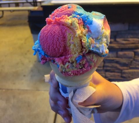 Hershey's Ice Cream 'n More - Lagrange, OH