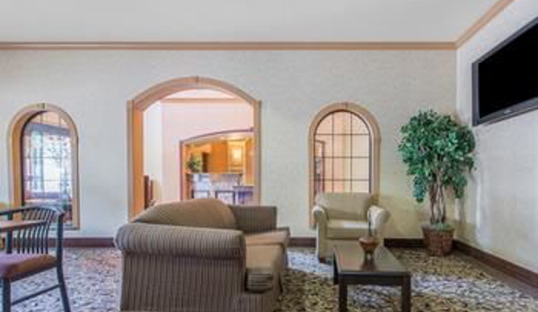 Baymont Inn & Suites - Wichita Falls, TX