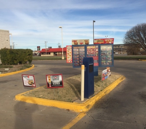 Braum's Ice Cream and Dairy Store - Great Bend, KS