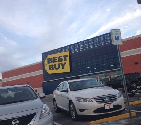 Best Buy - Chattanooga, TN