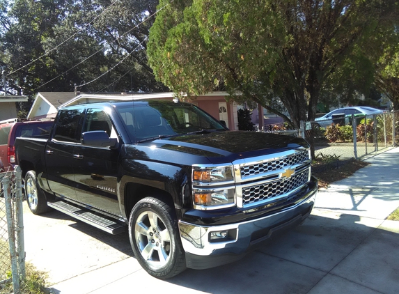 Deluxe Detailing and Maintenance - Tampa, FL