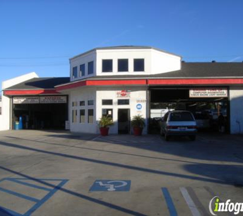 Japanese Auto Center - Canoga Park, CA