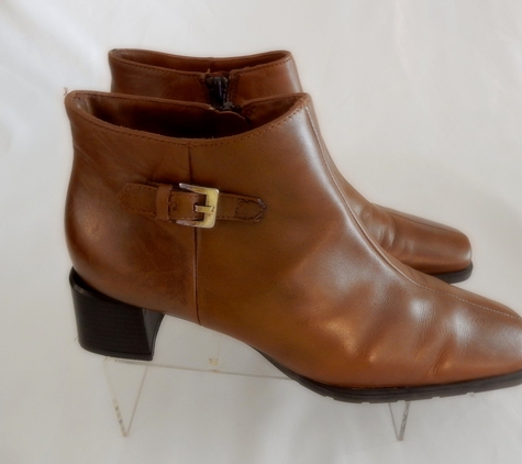 Secrets Boutique - Louisville, KY. ECCO Caramel Ankle Booties 