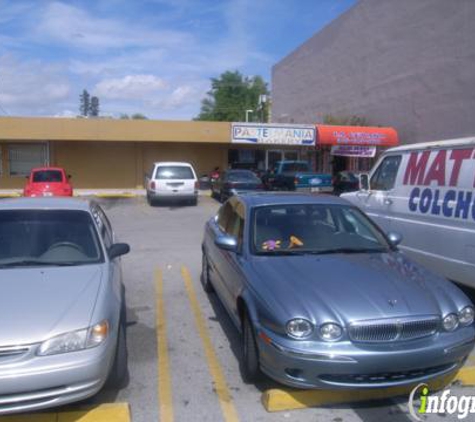 Family Dollar - Miami, FL