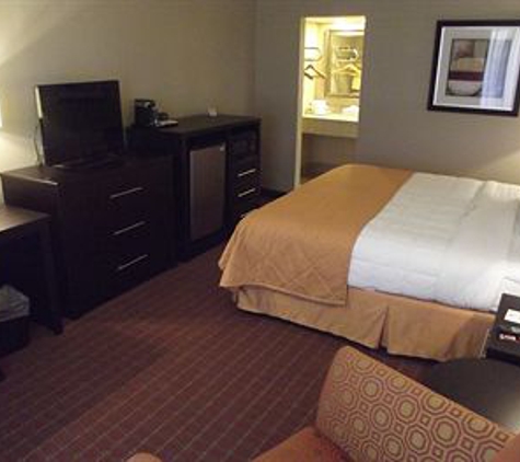 Quality Inn Phoenix Airport - Phoenix, AZ