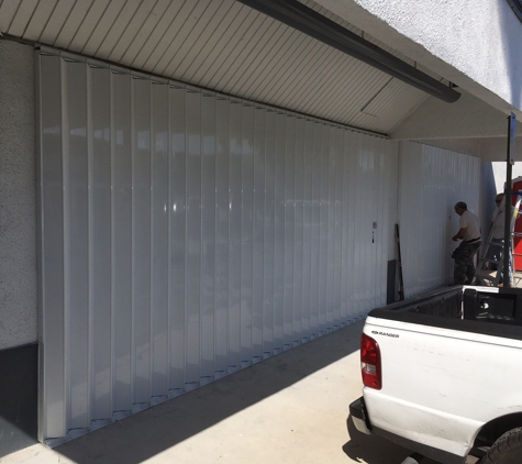 RB ALUMINUM DESIGN - BEST PRICE HURRICANE SHUTTERS MIAMI FL - Hialeah, FL