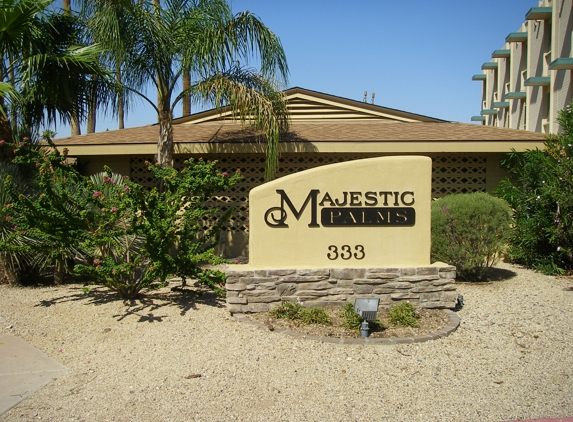 Majestic Palms Apartments - Phoenix, AZ