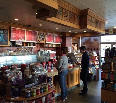 The Coffee Bean & Tea Leaf - Long Beach, CA