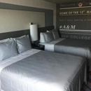 TRYP by Wyndham College Station - Hotels