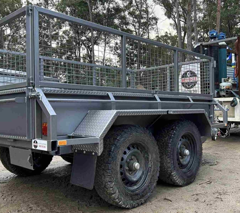 Weldfab East Gippsland - Nicholson, VIC. Tipper trailer