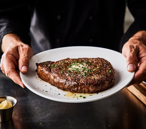 Fleming’s Prime Steakhouse & Wine Bar - El Segundo, CA