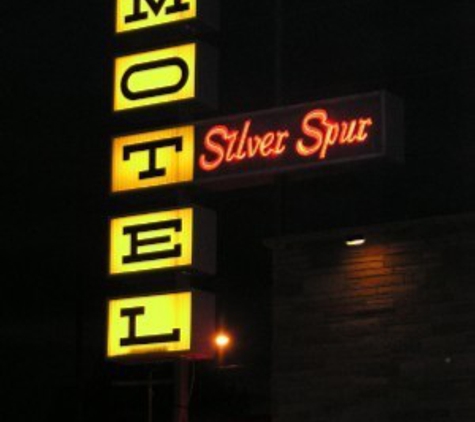 Silver Spur Motel - Burns, OR