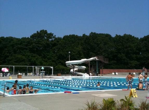 Byron Lake Pool - Oakdale, NY