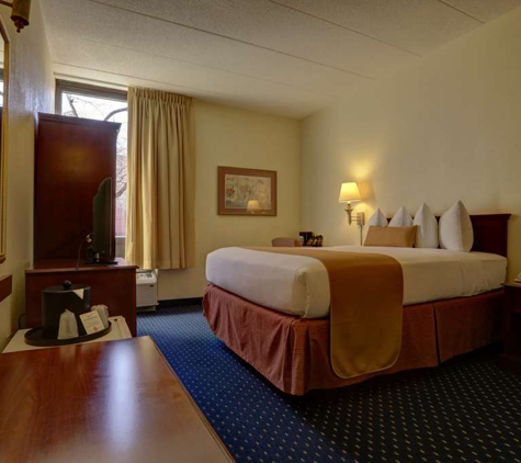 SureStay Plus by Best Western Chicago Lombard - Lombard, IL