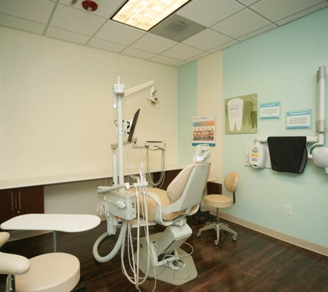 Lakewood Dentists - Lakewood, CO