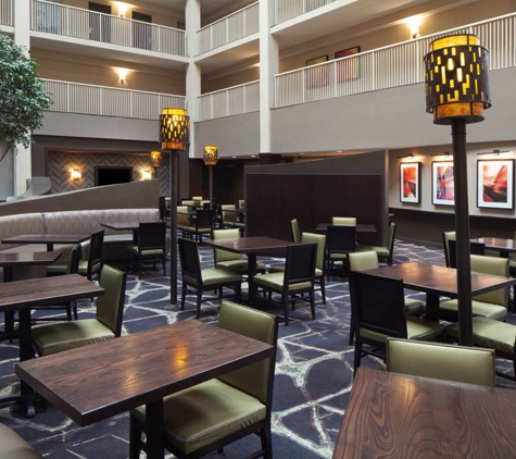 Embassy Suites by Hilton Philadelphia Airport - Philadelphia, PA