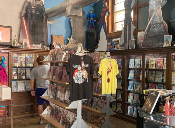 Ck Comics and Collectibles - Manitou Springs, CO