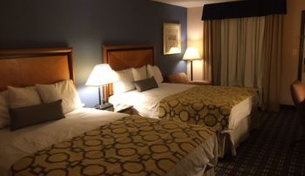 Baymont Inn & Suites - Knoxville, TN