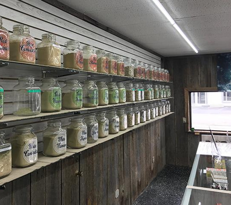 Smokeville Smoke Shop - Hermitage, TN