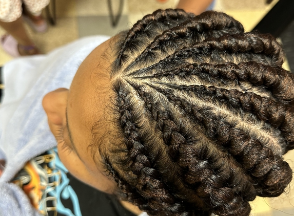 Esther's Hair And Wigs, Beauty Supply, Braiding Shop - Woodbridge, VA