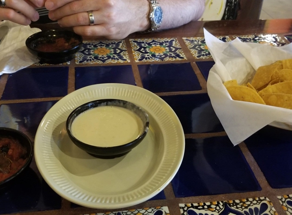Los Cocos Mexican Restaurant - Derby, KS