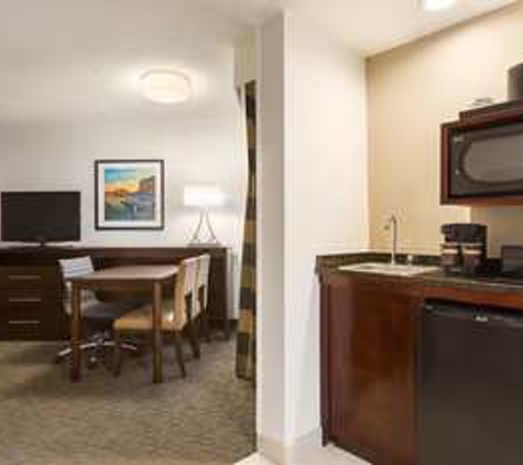 Embassy Suites by Hilton Baltimore at BWI Airport - Linthicum, MD