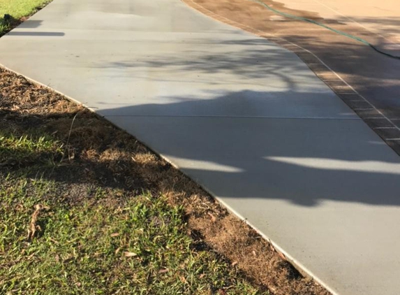 Accretive Concreting - Sippy Downs, QLD