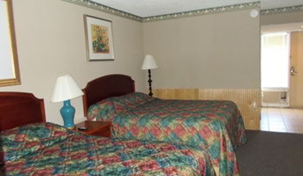 Seasons Inn - Fort Smith, AR