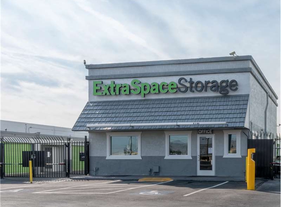 Extra Space Storage - Las Vegas, NV