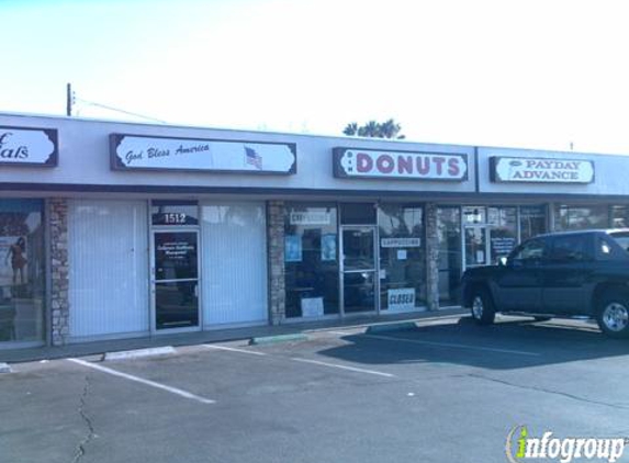 D & H Donuts - Orange, CA