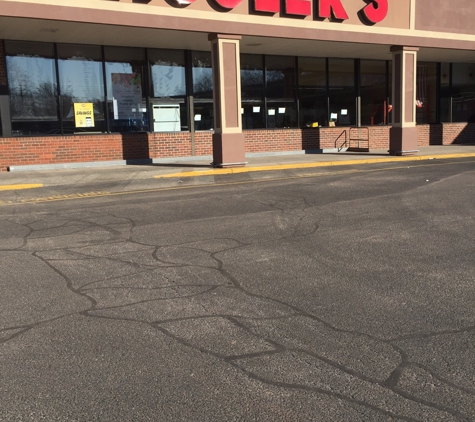 Geissler's IGA - Bloomfield - Bloomfield, CT