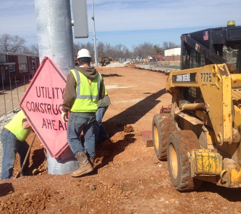 Collins Construction and Roll Off Container Service - Miami, OK