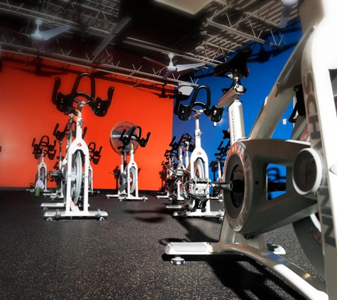 Club Fitness - St. Peters - Saint Peters, MO