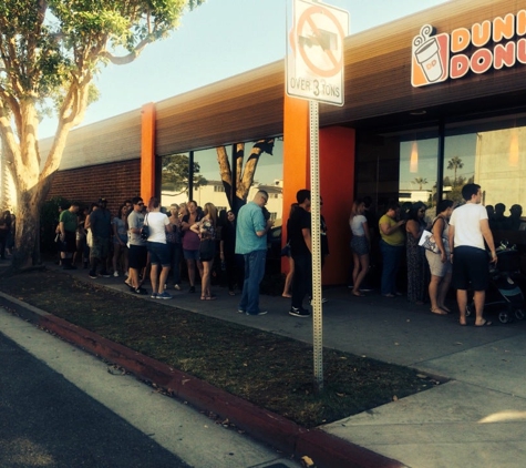 Dunkin' Donuts - Santa Monica, CA