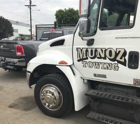 Munoz Towing - Paramount, CA