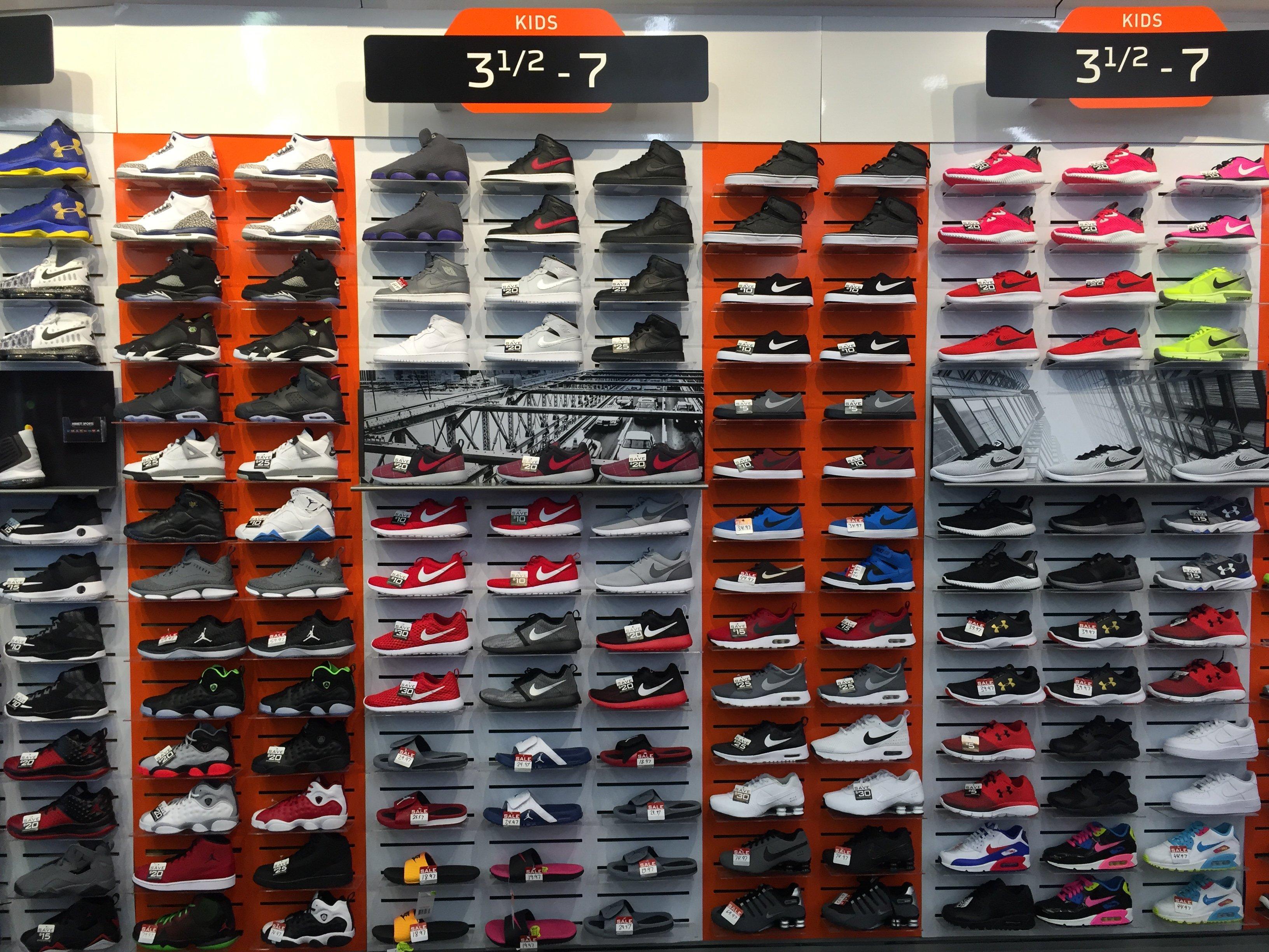 Hibbett on sale sports shoes