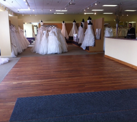 Eva's Bridal International - Orland Park, IL