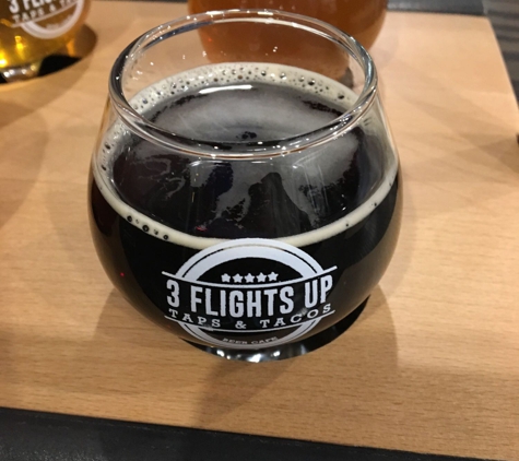 3 Flights Up Taps & Tacos - Little Elm, TX