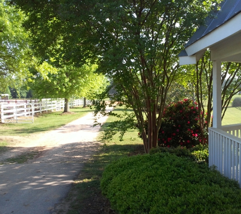 Straight Track Stables - Covington, GA