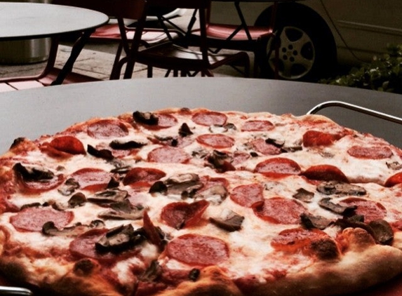Pizza Fiore - Miami, FL