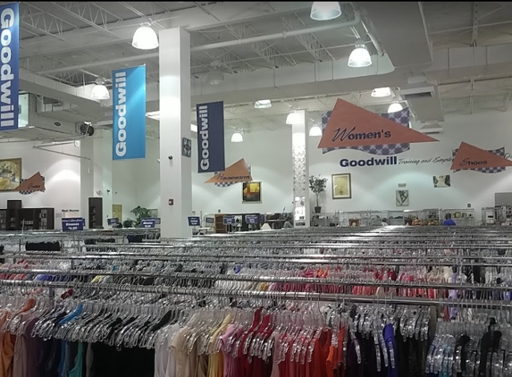 Goodwill Hallandale Superstore - Hallandale, FL