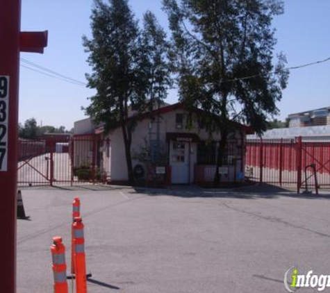 U-Haul Neighborhood Dealer - Sun Valley, CA