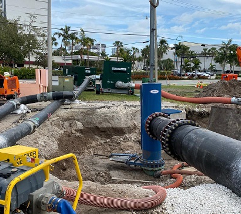 United Rentals - Fluid Solutions: Pumps, Tanks, Filtration - Pompano Beach, FL