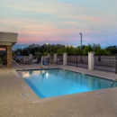 Best Western Plus Bay City Inn & Suites - Hotels