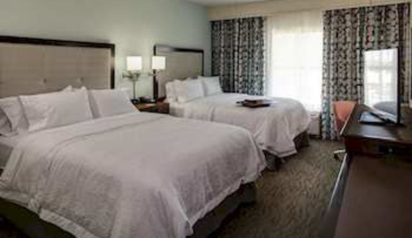 Hampton Inn & Suites Vero Beach Downtown - Vero Beach, FL