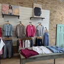 Mainstream Boutique Delano - Boutique Items