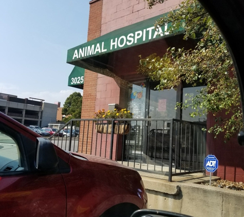 Union Hill Animal Hospital - Kansas City, MO